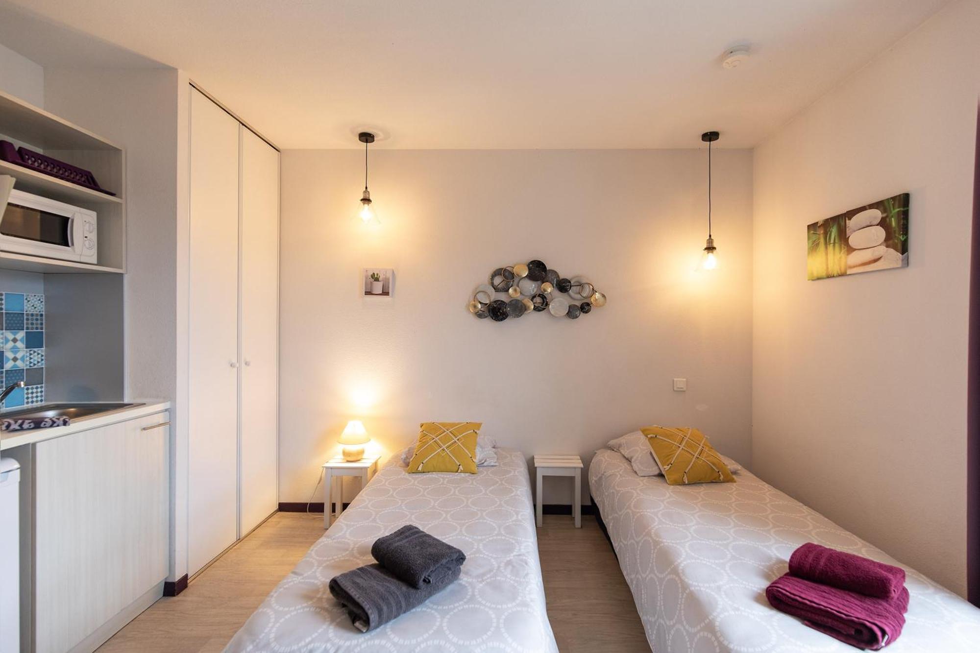 Tithome 1 - Gare, Centre Ville, Vue Montagne Et Chateau ลูร์ด ภายนอก รูปภาพ